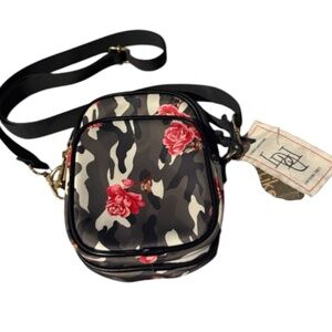 NWT Like Dreams Crossbody Bag Camo Roses Detachable Strap